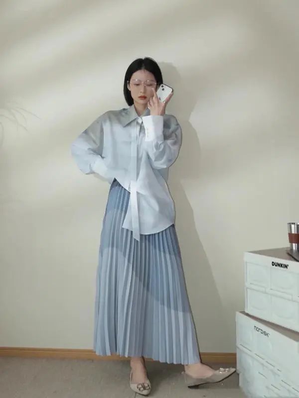 今夏流行穿“渐变裙”时髦优雅有辨识度
